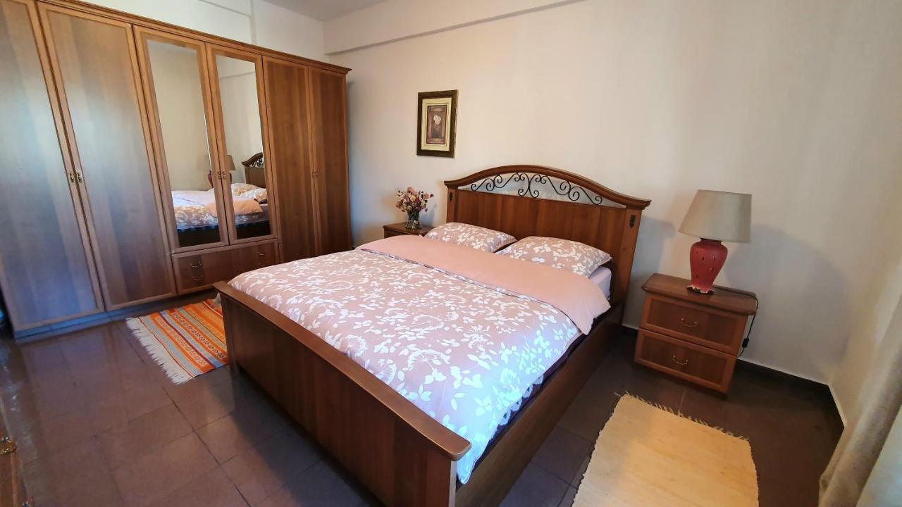 Star Apartment Tirana Exterior photo