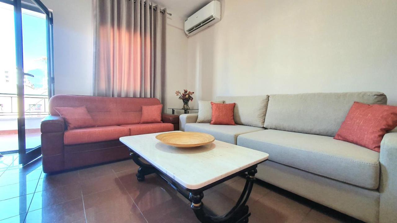 Star Apartment Tirana Exterior photo
