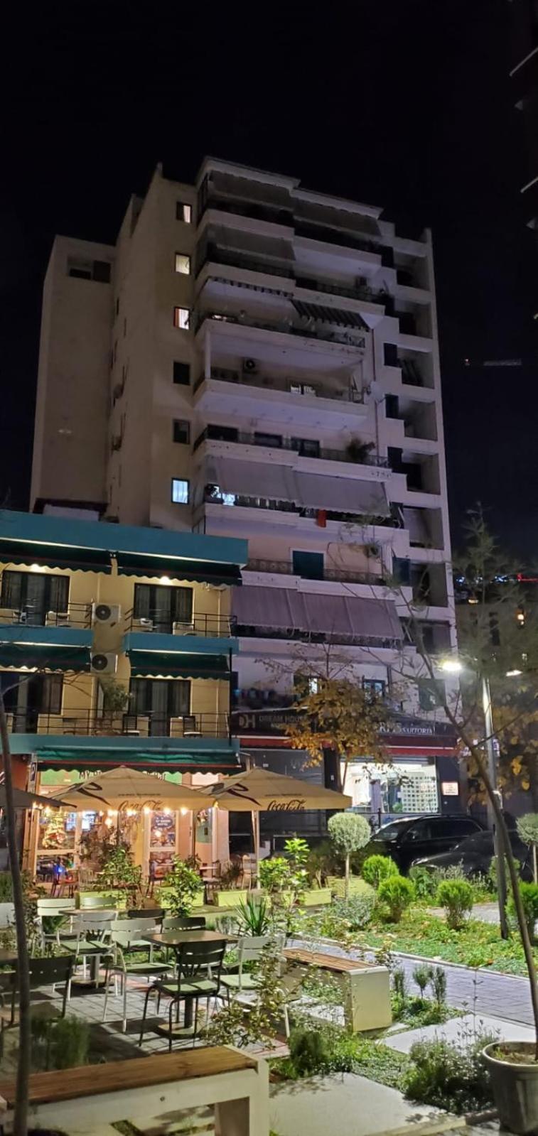 Star Apartment Tirana Exterior photo